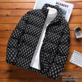 Chaqueta acolchada de invierno para hombre en negro con estampado de monogramas - M / Negro
