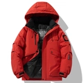 Giacca rossa impermeabile con cappuccio, tasca sul petto verticale e patch logo - S / Rosso Arancio