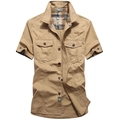 Khaki Kurzarm-Cargo-Baumwollhemd für Herren mit zwei Brusttaschen und Reverskragen - M / Khaki