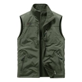 Outdoor-Weste für Herren in Armeegrün mit Fleece-Futter und praktischen Reißverschlusstaschen - M / Armeegrün