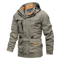 Giacca tattica da uomo con cappuccio verde militare, fodera arancione e tasche multiple - M / Cachi