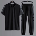 Ensemble de sport en soie glacée pour hommes avec t-shirt et pantalon à rayures grises - M / Noir