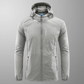 Giacca da sole uomo grigio chiaro con cappuccio e tessuto ripstop traspirante per outdoor - M / Stampa Grafica / Grigio chiaro