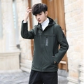 Giacca da uomo verde scuro con cappuccio e logo SPORTMENS e tasche con zip in oliva - M / Verde Militare