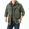Parka da uomo verde militare con cappuccio, fodera arancione e tasche cargo - M / Verde