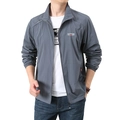 Veste coupe-vent grise pour hommes avec col montant et poignets élastiques respirants - M / Gris Foncé Lettrage