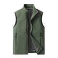 Chaleco casual verde militar con cuello alto, bolsillos con cremallera y forro de malla - M / Verde Militar