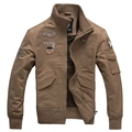 Chaqueta militar de aviador para hombre en color caqui con parches bordados - M / Caqui