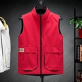 Rote Outdoor-Weste für Herren mit Stehkragen, Utensilientaschen und Markenetiketten - 3XL / Rot