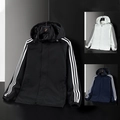 Veste coupe-vent rétro à capuche pour homme avec trois bandes en noir blanc et marine - M / Noir