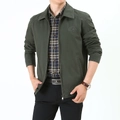Giacca business casual da uomo in verde muschio scuro con colletto e zip frontale - M / Verde Militare
