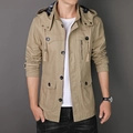 Chaqueta de algodón con capucha para hombre en color caqui con multibolsillos y estilo casual - M / Caqui