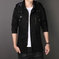 Chaqueta de hombre con capucha negra en algodón con diseño multibolsillos - M / Negro