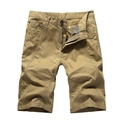 Men's khaki cotton cargo shorts with loose fit, zip fly and casual outdoor style - EU 29 / Khaki