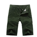 Men's dark green loose cotton cargo shorts with metal zipper and button closure - EU 29 / Army Green