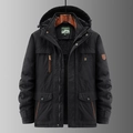 Giacca invernale da uomo con cappuccio, fodera in pile nero e tasche funzionali esterne - M / Nero