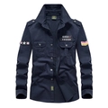 Marineblaues Herren-Arbeitshemd im Militärstil mit Langarm und Stickerei-Aufnähern - M / Dunkelblau