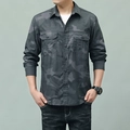 Camicia mimetica grigio scuro a maniche lunghe da uomo con due tasche sul petto - M / Grigio Mimetico