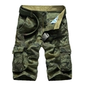Pantaloncini cargo mimetici da uomo in cotone con tasche e cintura in tela verde - EU 38 / Camouflage Verde Militare