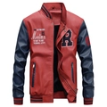 Heren varsity jack van PU-leer in retrostijl met rode en marineblauwe contrastmouwen - M / Rood