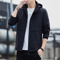 Veste à capuche noire pour homme, coupe-vent d'extérieur au style urbain moderne - M / Noir