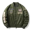 Chaqueta bomber MA1 verde militar con bordados detallados y puños acanalados estilo militar - M / Verde Militar