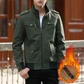 Herren Arbeitsjacke in Militärgrün mit dickem Fleece-Futter und Cargotaschen - M / Armeegrün