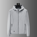 Herren Sonnenschutzjacke Grau mit UV 50+ Schutz aus atmungsaktivem Eisseiden-Stoff - M / Herren Hellgrau
