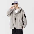 Giacca outdoor da uomo grigio chiaro con cappuccio in stile workwear e chiusura a zip - S / Albicocca Beige