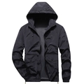 Coupe-vent à capuche élégant pour homme en noir avec deux grandes poches cargo - M / Noir