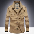 Camicia cargo da uomo kaki in stile militare a maniche lunghe con doppie tasche sul petto - M / Cachi