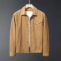 Herren Vintage Cordjacke in Camel mit klassischem Reverskragen und einreihigem Knopfverschluss - M / Khaki