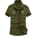 Armeegrünes Militär-Kurzarmhemd mit Pilotenabzeichen und Schulterklappen für Herren - M / Armeegrün