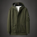 Armeegrüne Herren-Kapuzenjacke im Militärstil mit dreifarbigem Band an der Tasche - M / Armeegrün