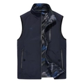Herren Angelweste in Dunkelblau mit Berg-Logo, Wendefunktion und Tarnmuster-Futter - M / Dunkelblau