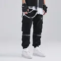 Pantaloni cargo neri da uomo con tasche multiple, nastro decorativo e catena metallica - M / Nero