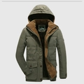 Giacca invernale da uomo verde militare con calda fodera in pile e tasche multiple - M / Verde