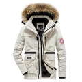 Herren Winterparka in Off-White mit dickem Kunstfellbesatz und sportlichen Aufnähern - M / Elfenbein