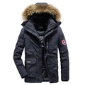 Marineblauer Herren-Winterparka mit großem Pelzkragen und praktischem Taschen-Design - 3XL / Dunkelblau