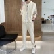 Lässiges Herren-Zweiteiler in Creme mit halbärmeligem Oberteil und gerader Freizeithose - M / Aprikose