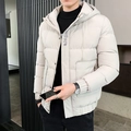 Piumino da uomo bianco panna con cappuccio e scritte gotiche nere all'interno - M / Grigio chiaro