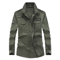 Camicia da uomo slim fit in cotone verde militare a maniche lunghe con doppie tasche sul petto - M / Verde Militare