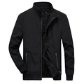 Klassische schwarze Herren-Wendejacke mit Stehkragen und praktischen Reißverschlusstaschen - M / Schwarz