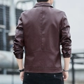 Chaqueta entallada para hombre en piel sintética granate oscuro con paneles estructurados - M / Estándar / Burdeos