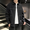 Schmal geschnittenes schwarzes Herren-Freizeithemd mit weißen Kontrastnähten und Taschen - M / Schwarz