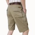 Khaki Cargo-Shorts für Herren aus Baumwolle mit Taschen und braunem Ledergürtel - EU 30 / Khaki