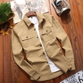 Khaki Herren Langarm-Arbeitshemd aus Baumwolle mit zwei Brusttaschen und schwarzen Knöpfen - M / Khaki