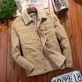 Herren Winterjacke in Khaki mit Fleece-Futter und Lammwollkragen auf Holzgrundlage - 5XL / Khaki