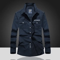 Camicia da uomo in cotone blu scuro stile cargo con maniche lunghe e tasche sul petto - M / Blu scuro