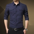 Camicia uomo blu scuro a maniche lunghe con spalline e doppie tasche sul petto - M / Blu scuro